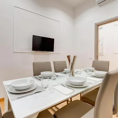 Vatican Prestige By Premium Collection Guest house *